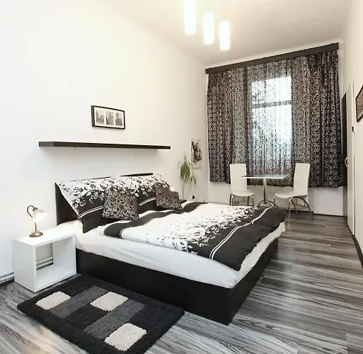 Alabastr Hotel