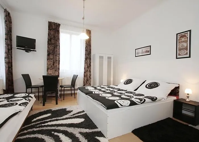 Hotel Alabastr 3*