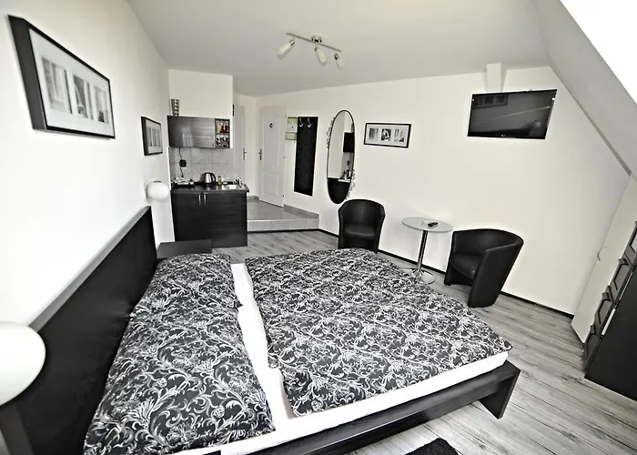 Alabastr Hotel