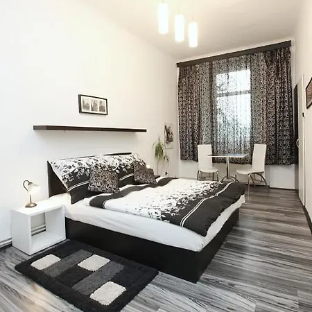 Alabastr Hotel