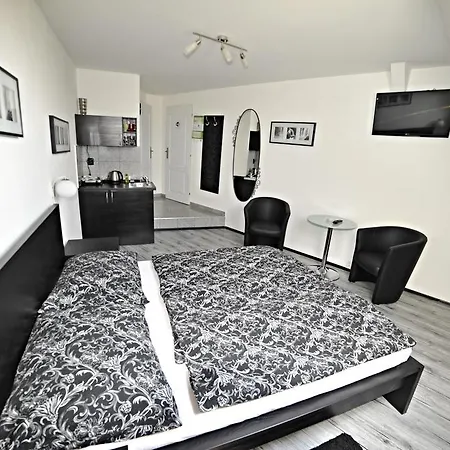 Alabastr Hotel